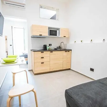 Astroom 3* Μπάρι
